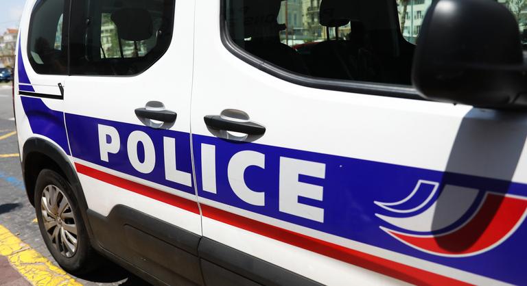 Alkoholista orosz kém bukott le Párizsban, részegen lobogtatta az FSZB-s igazolványát