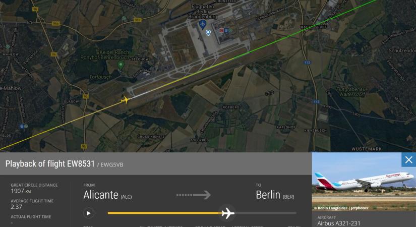 Néhány másodperces késés miatt nem szállhatott le Berlinben egy Eurowings-járat