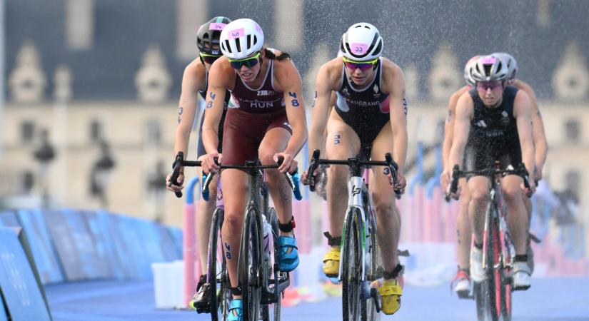A Szajna kegyes volt – bemutatkoztak a női triatlonosok az olimpián