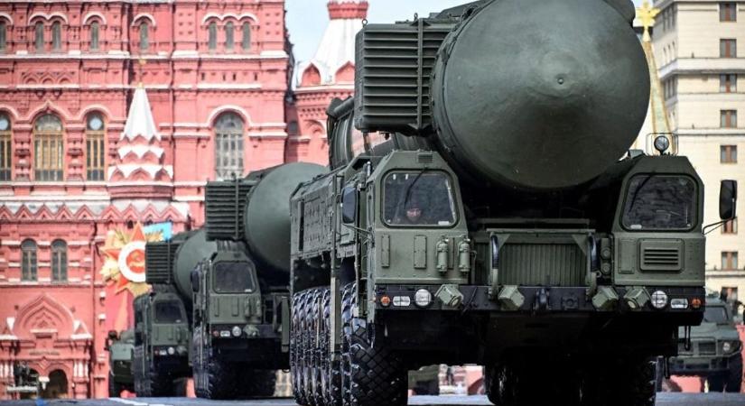 Az Independent üres fenyegetésnek tartja az orosz nukleáris arzenált, és azt hiányolja, hogy még nem vetették be