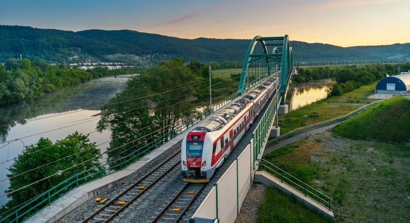 Javul a szlovák személyszállító vasúttársaság vonatainak menetrendszerűsége