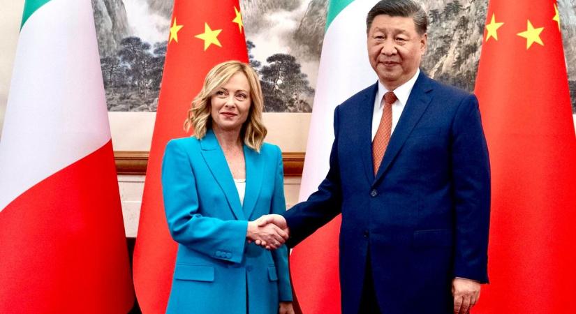 Szijjártó: Magyarország üdvözli az olasz kormányfő pekingi látogatását