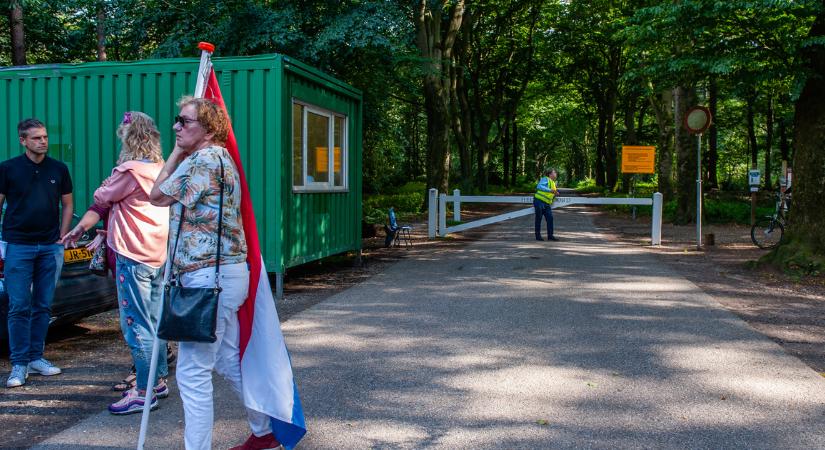 Egyre kevesebb menedékkérő érkezik Hollandiába