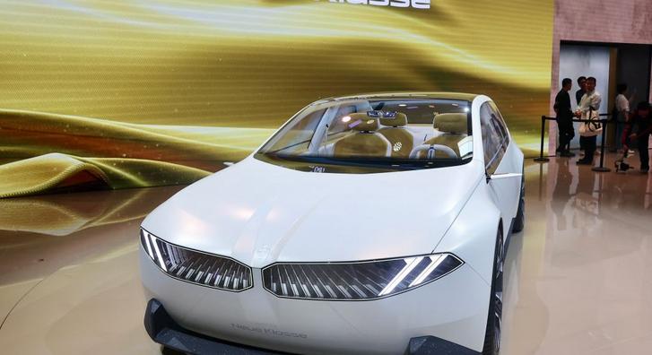 Helyben a helyiekért: Debrecenben indul az új BMW-korszak
