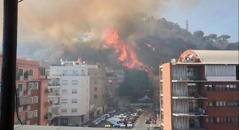Óriási erdőtűz ütött ki Rómában, több épületet is evakuálni kellett - félelmetes fotók