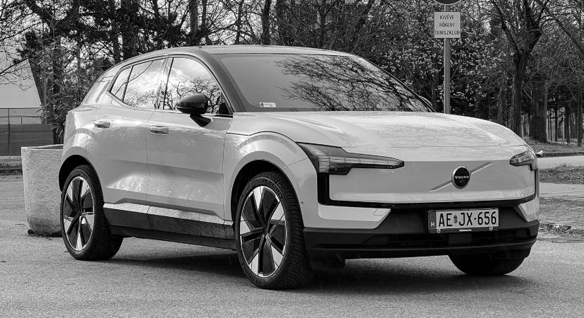 A Volvo mégsem sem áll át 2030-tól a teljes elektrifikációra