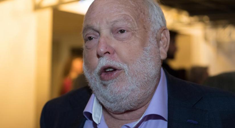 Lefotózták Andy Vajna sírját, így néz ki most a síremlék