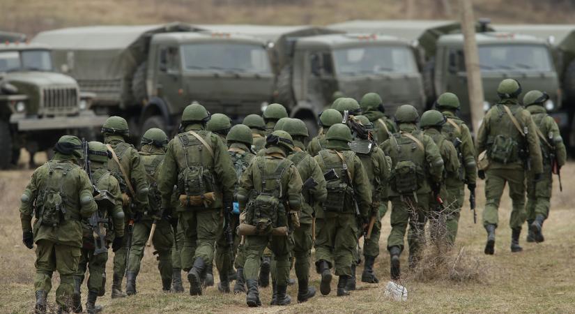 Megduplázták az ukrán frontra jelentkező oroszoknak kifizetett egyszeri juttatást