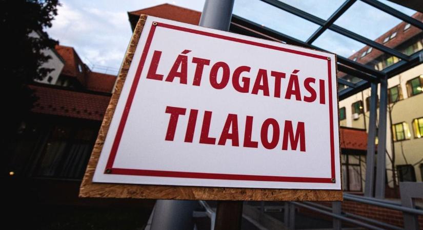 Feloldották a látogatási tilalmat a debreceni Klinikai Központban