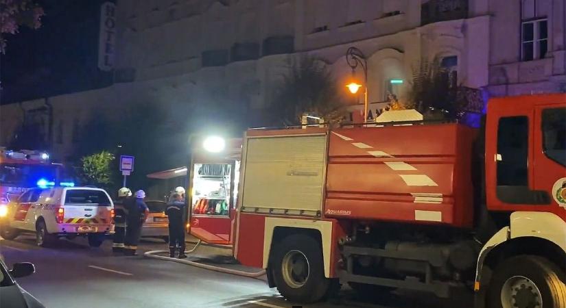 Tűz ütött ki egy soproni szállodában