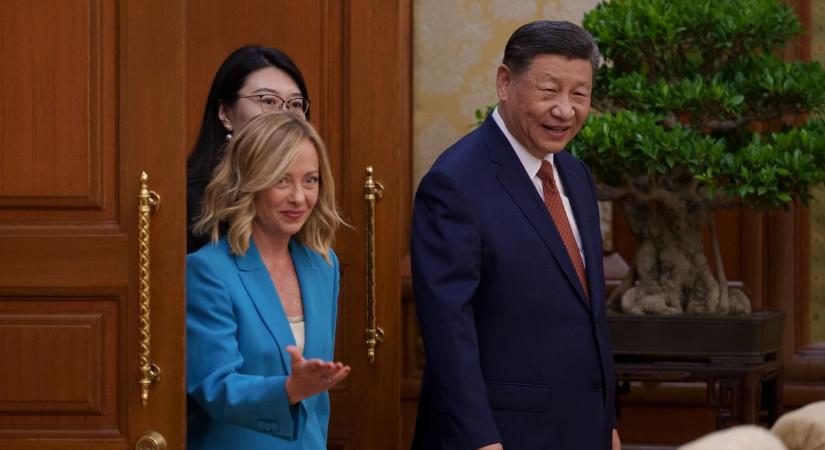 Büszkén számolt be kínai látogatásáról Meloni