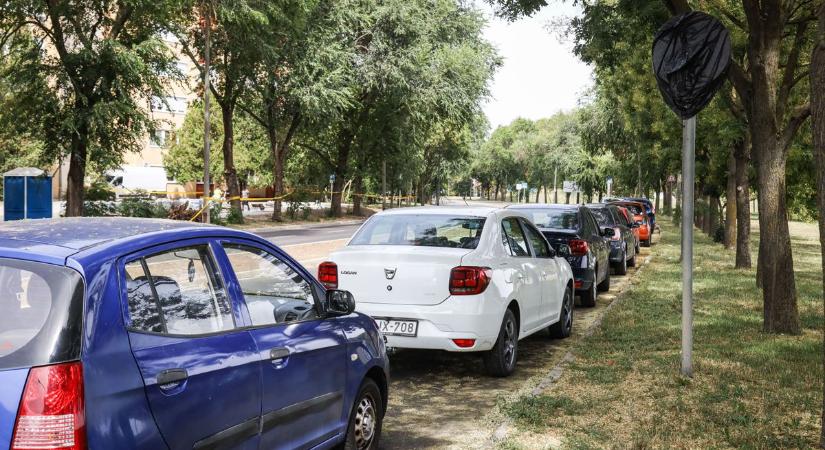Befejeződött a Szolnok Ispán körúti parkolóterület felújítása
