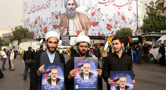 Teherán: „Halál Izraelre!” kiáltások közepette búcsúztatják a megölt Hamasz-vezért