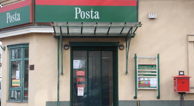 Körülbelül 100 postahivatalt zárhattak ma be váratlanul