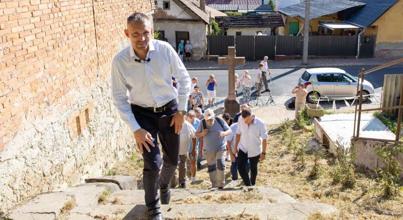 Förster emléknap során hajtottak fejet Salgótarján első polgármesterének példamutatása előtt