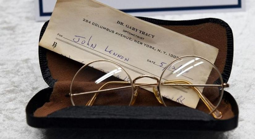Uri Geller vette meg John Lennon szemüvegét: ennyit fizetett érte
