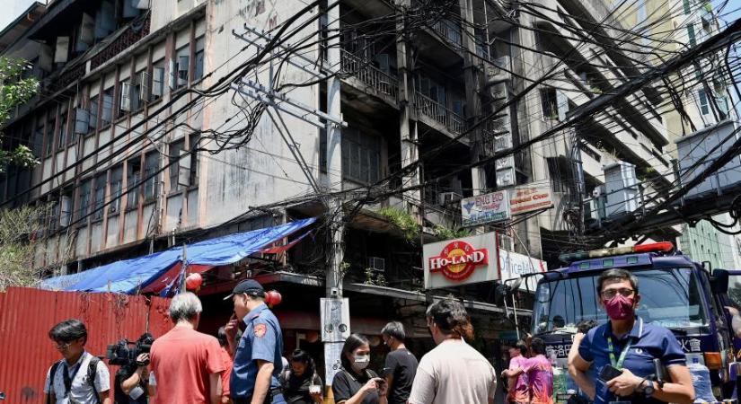 Tűz pusztított egy manilai lakóépületben, legalább 11 ember meghalt