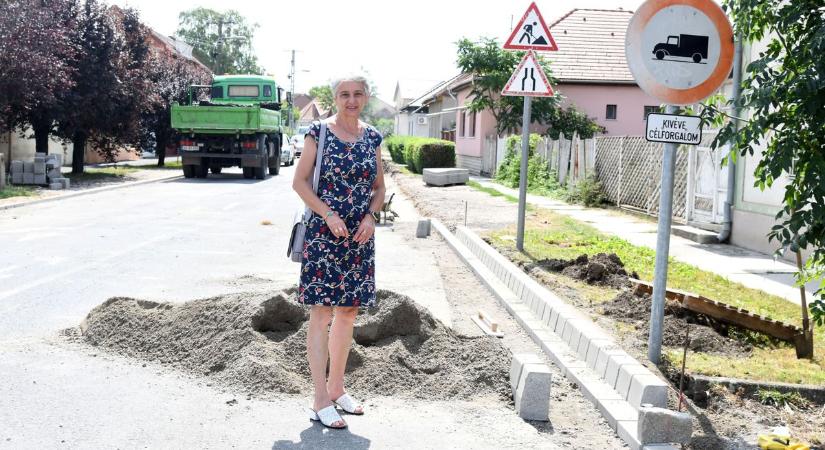 Folytatódik az útfelújítás Mezőtúron, jelenleg a Kürt utcában zajlik a munka