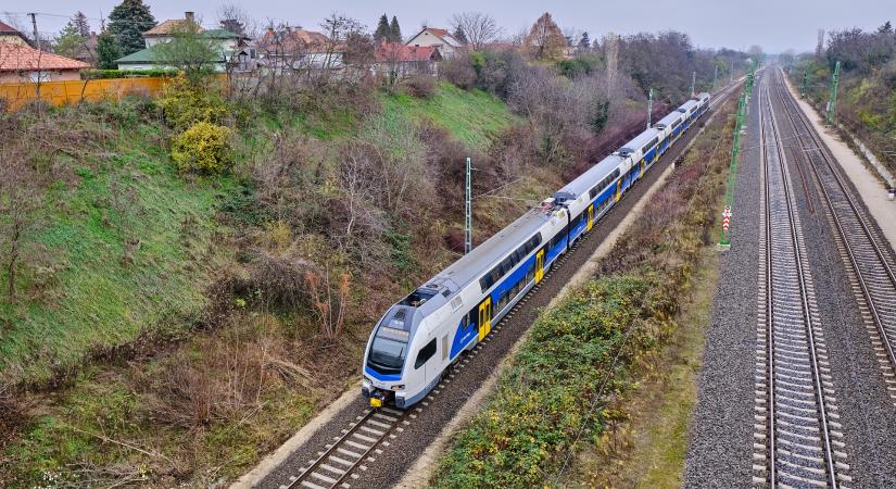 Szombaton is munkanap, figyeljen oda, ha busszal vagy vonattal utazik!