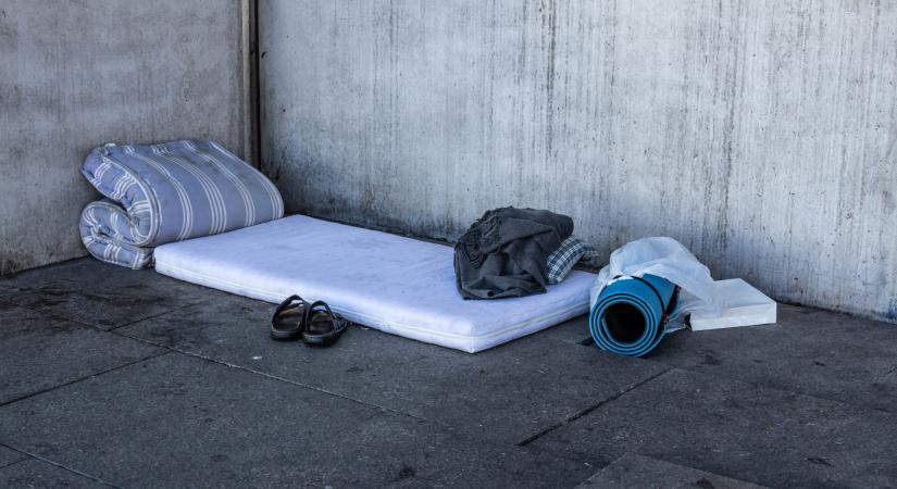 Hajléktalanellátásra költ 400 millió forintot a kormány