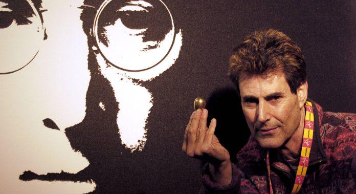 Uri Geller illuzionista felfedte John Lennonhoz fűződő nagy titkát