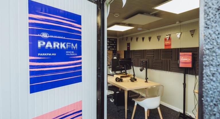 Park FM néven indult el a Budapest Park online rádiója