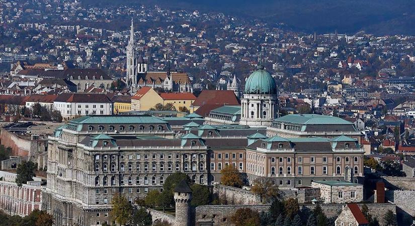 Folytatódik a Szent György tér rekonstrukciója