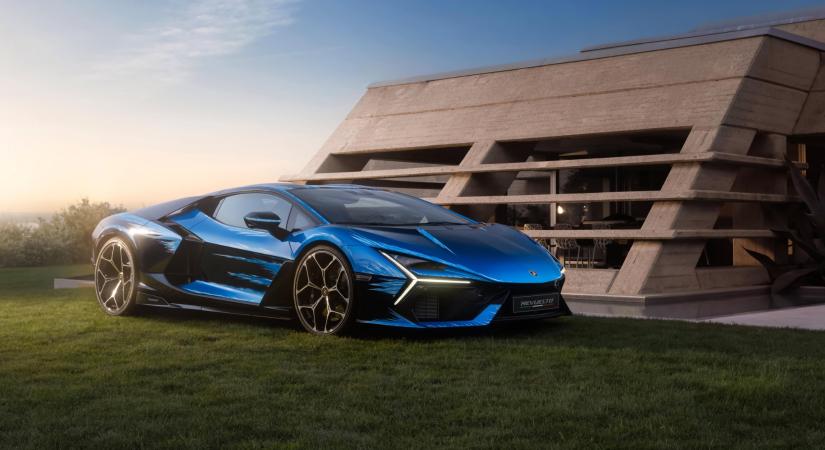 Villámgyors műtárgy a Lamborghini Revuelto Opera Unica