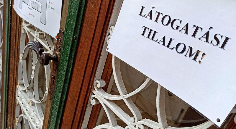 Látogatási tilalom a debreceni klinikai központ több részlegén