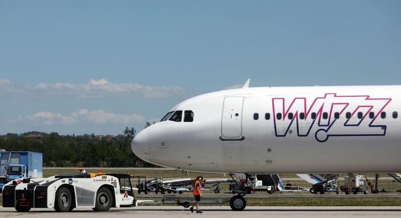 Háromszázmilliós bírságot kapott a Wizz Air