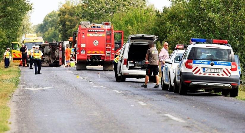 Tragikus balesethez is riasztották a tűzoltókat Bács-Kiskunban