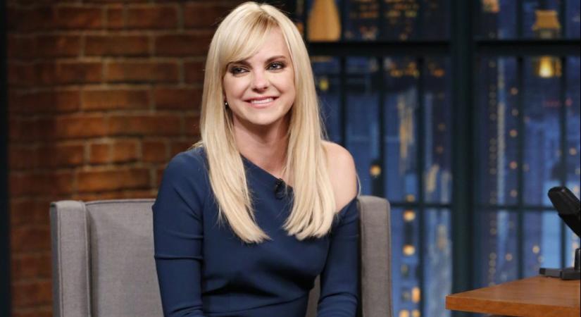 Anna Faris közös fotót posztolt a mostohalányával