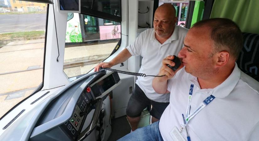 Munkamódszer-átadókkal indulnak forgalomba az új villamosvezetők