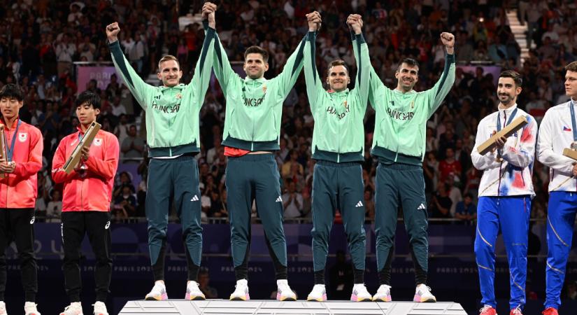 Szendviccsel ünnepelte győzelmét az aranyérmes férfi párbajtőr-válogatott
