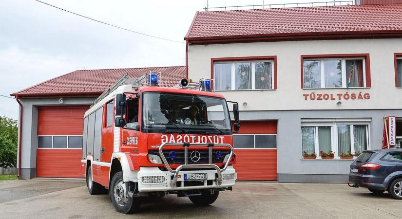 Támogatás a vasi tűzoltóságoknak: összesen több, mint 18 millió forintot kapnak
