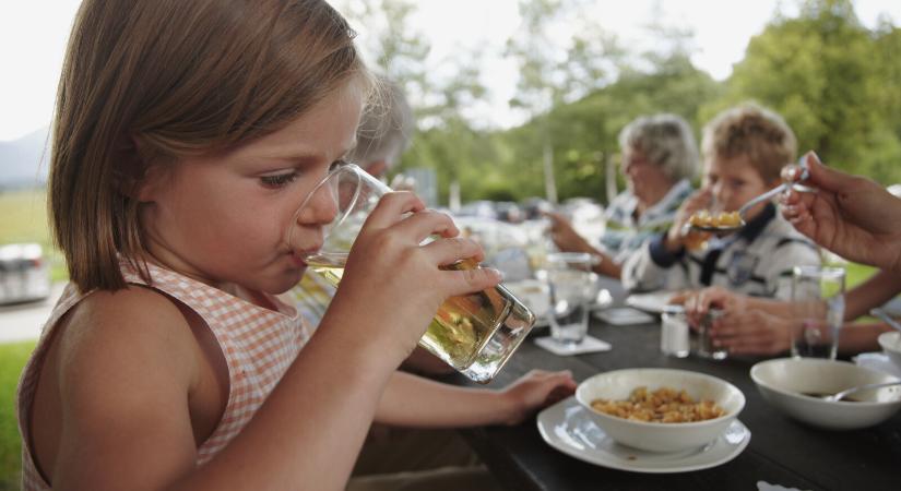 Mennyire egészséges az almalé?