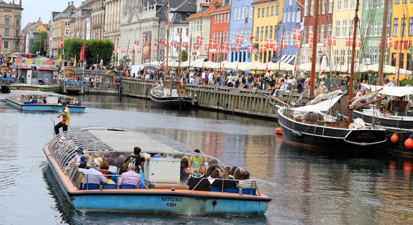 Ingyen ebédet is kaphatnak a turisták Koppenhágában szemétszedésért cserébe
