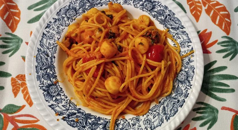 Tenger gyümölcsei spagetti