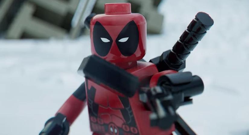 A Deadpool & Rozsomák nyitójelenetének LEGO-verziója legalább annyira vicces, mint az eredeti