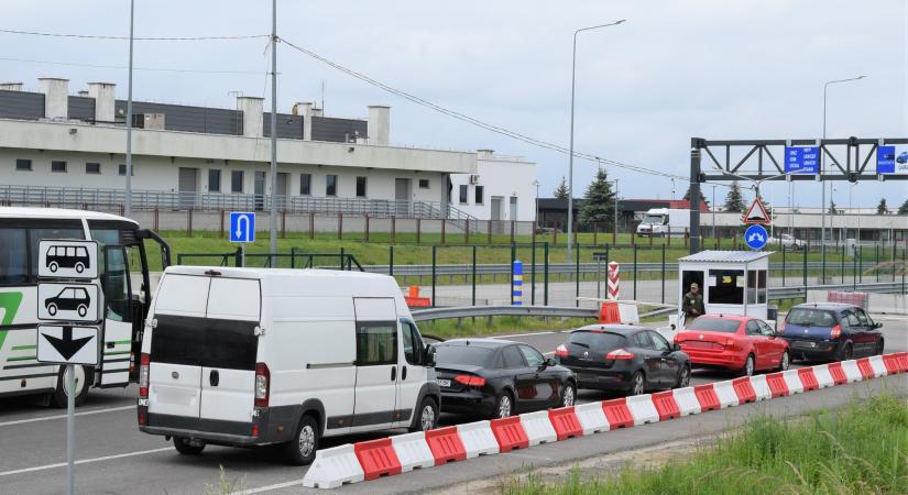 Lengyelország nehézségekre figyelmeztetett a határátkelőknél