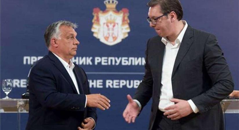 Az ország pedagógusai kihívták ” a hóra” Orbán Viktor barátját a szerb elnököt