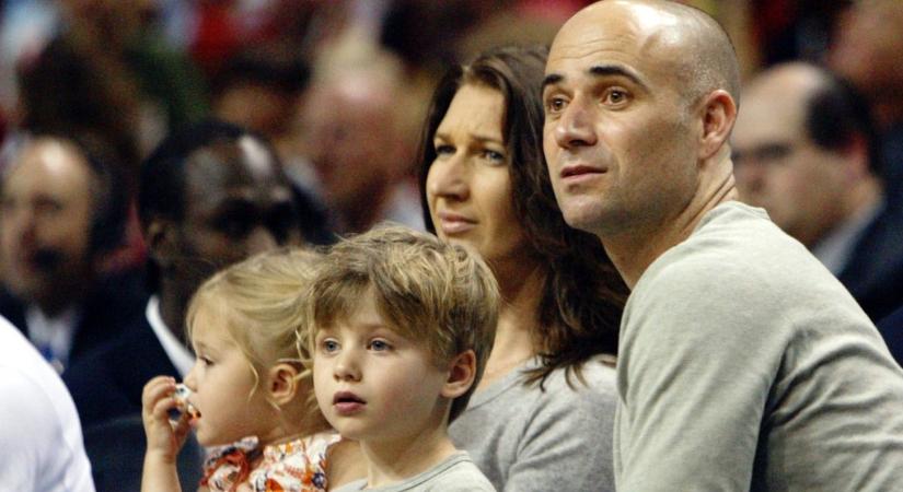 Szívdöglesztő fickó lett Steffi Graf és Andre Agassi fia - Jayden szerelmes - Fotók