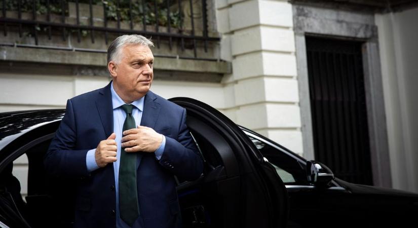 Mutatjuk, milyen könyveket olvas nyáron Orbán Viktor