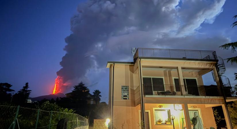 Kitört az Etna, így változik a légi közlekedés