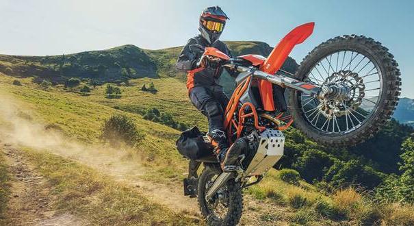 Legendás márkák és motorok – VII. rész – A KTM és az LC4 modellek története