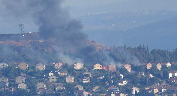 Sorra függesztik fel a légijáratokat, hamarosan robbanhat a lőporoshordó a Közel-Keleten