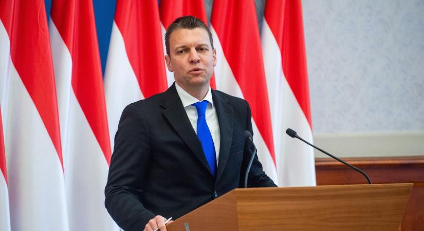 Kemény üzenetet küldött a Fidesz kommunikációs igazgatója, azzal számolnak, hogy Gyurcsányéknak befellegzett
