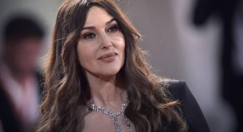 Íme Monica Bellucci kisebbik lánya: a 14 éves Léonie anyja szépségét örökölte