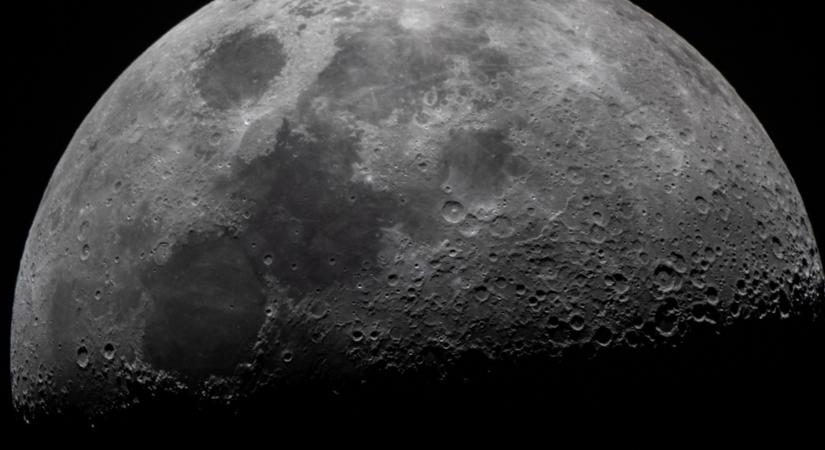 A Hold vékony légköre az állandó meteoritbombázásból származik