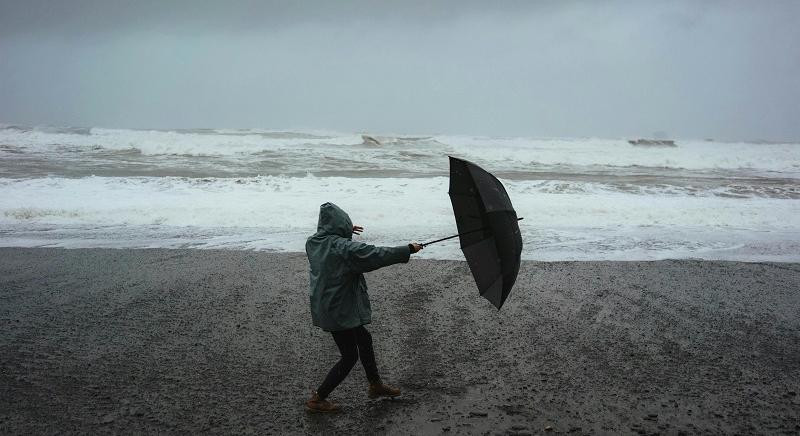 Vihar tombolt a román tengerparton